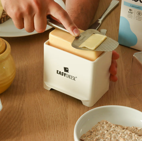 EasyCheese Osteklokke Firkantet for oster opptil 1 kg - Hvit